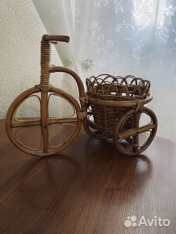 Кашпо из ротанга