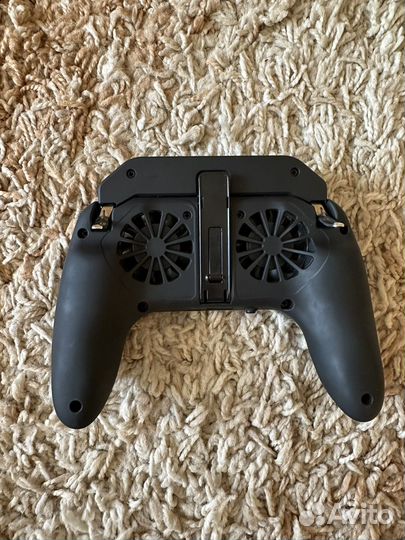 Геймпад для телефона