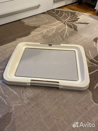 Лоток для собак под пеленку