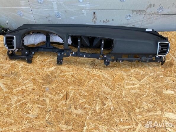 Торпеда с подушкой Kia Sportage 4 Киа Спортейдж 4