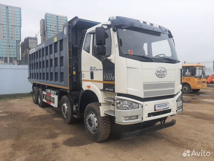 FAW J6 CA3310P66K24T4E5, 2023