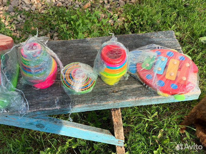 Развивающие игрушки для малышей