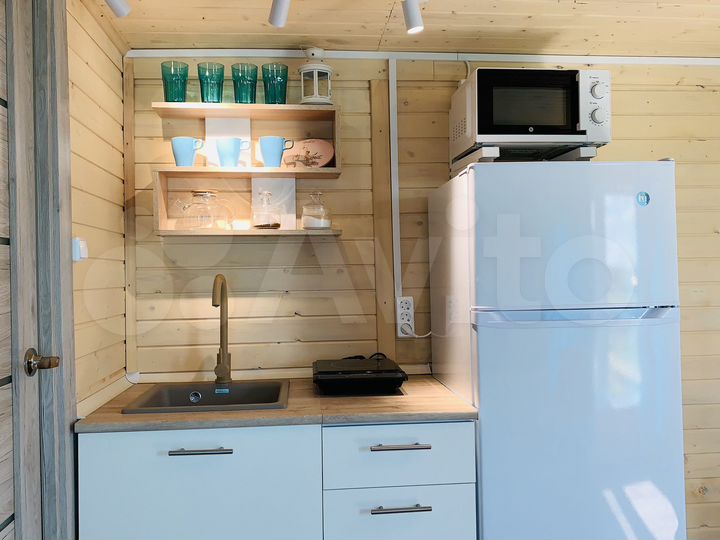 Дом 18 м² на участке 6 сот.