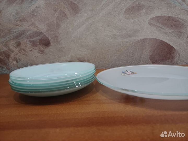 Тарелки