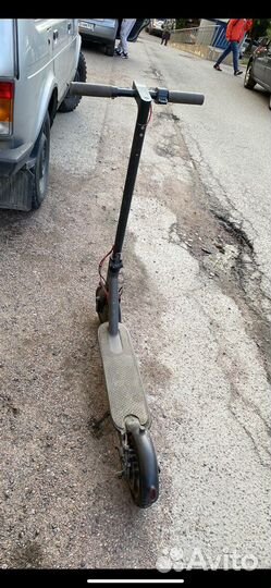 Электросамокат м365