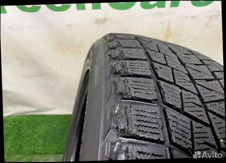 Bridgestone Blizzak DM-V1 225/55 R17