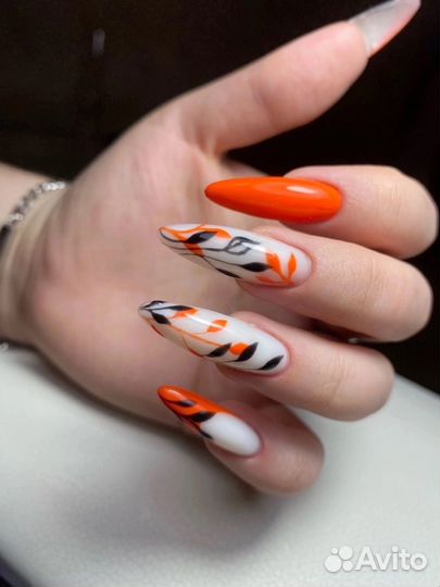 Мастер маникюра