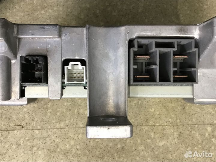 Блок электронный Mitsubishi Colt (Z3) 2003-2012