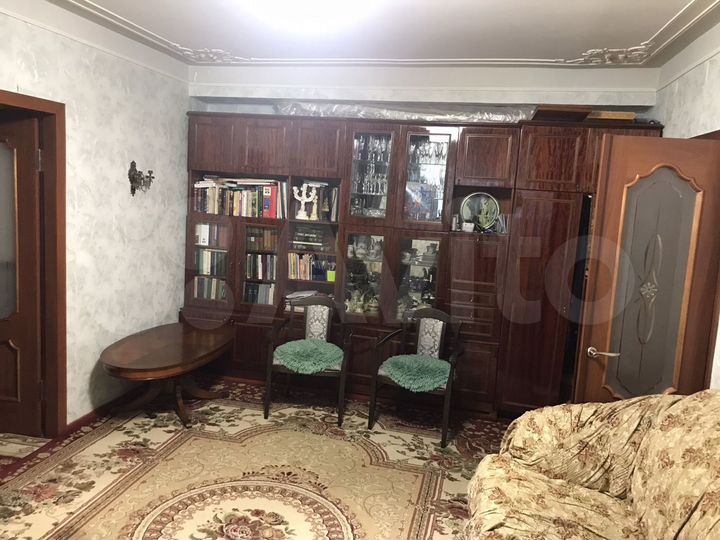 5-к. квартира, 120 м², 1/5 эт.