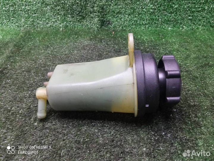 Бачок гидроусилителя Ford Focus 2 (2005-2011)