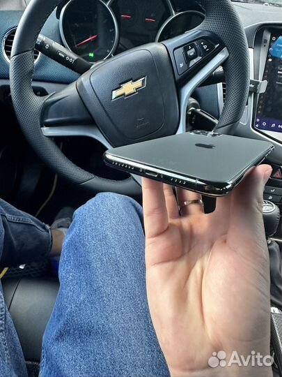 iPhone 11 Pro Max, 64 ГБ