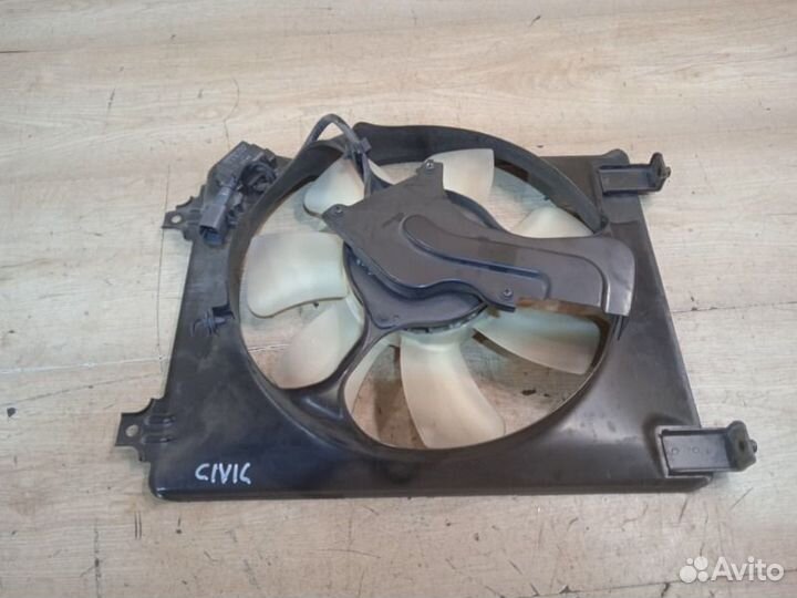 Вентилятор радиатора Honda Civic 4D 1.8 2006-2012