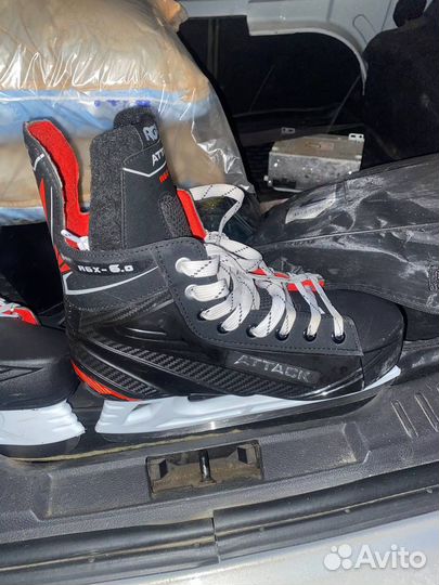 Коньки хоккейные 43 размер