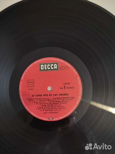 Виниловые пластинки. Три альбома