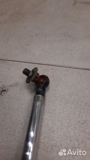 Амортизатор багажника Mitsubishi Pajero Sport