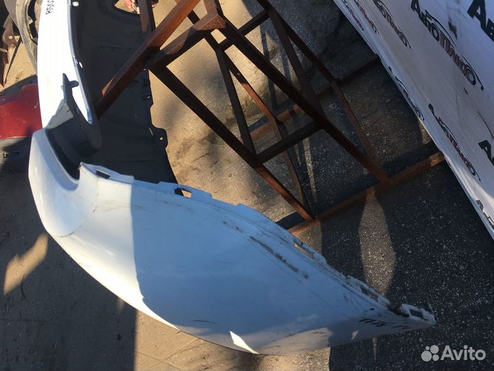 Задний бампер Renault Duster