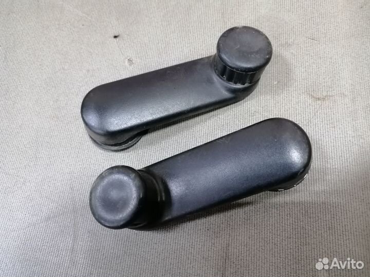 Ручка стеклоподъемника Renault Logan 2005-2014