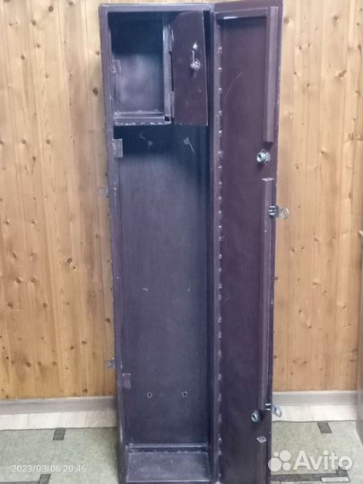 Металлический оружейный сейф