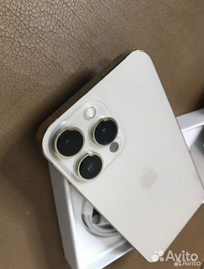 iPhone xr в корпусе 14 pro