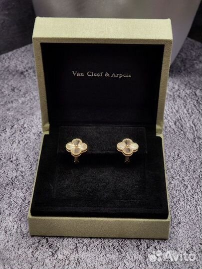 Серьги золотые Van Cleef Alhambra