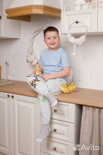 Пасхальная фотосессия с утятами и кроликом