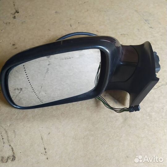 Левое зеркало peugeot 307