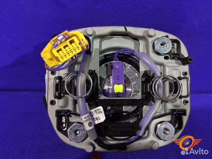 Подушка безопасности в руль Skoda Yeti хетчбэк