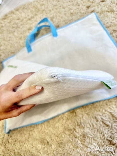 Подушка детская ортопедическая