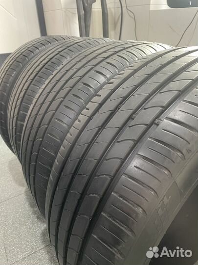 Kumho Ecsta HS51 225/45 R17
