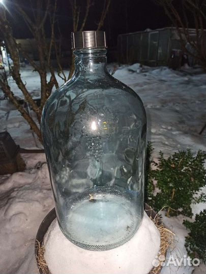 Бутыли стеклянные