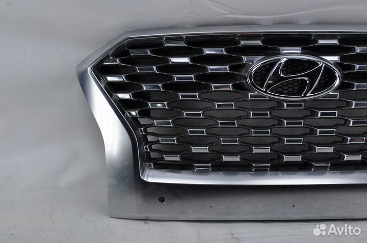 Б/У Б/У Решетка радиатора Hyundai Palisade 2018
