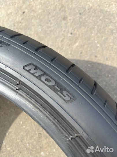 Pirelli P Zero PZ4 255/35 R21