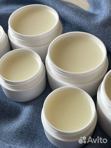 Твердый парфюм для тела из натуральных компонентов