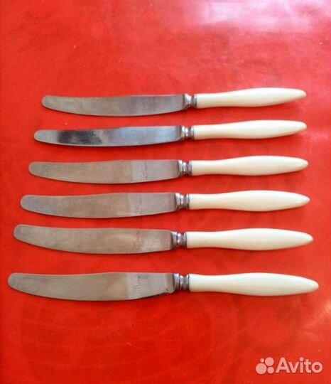 Наборы ножей, ложек, вилок