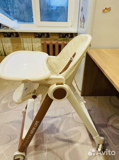 Стул Happy Baby Berny V2 Milk