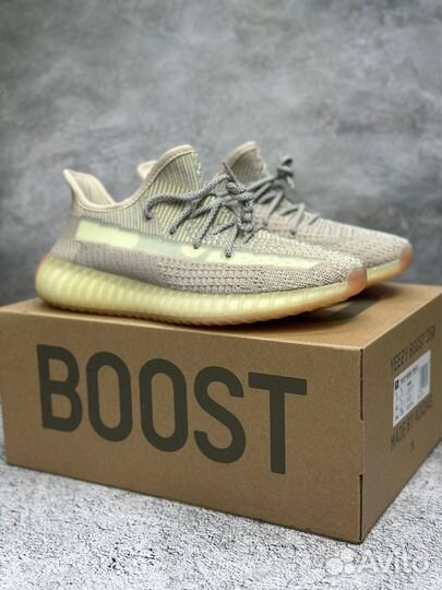 Кроссовки Adidas yeezy boost 350 v2