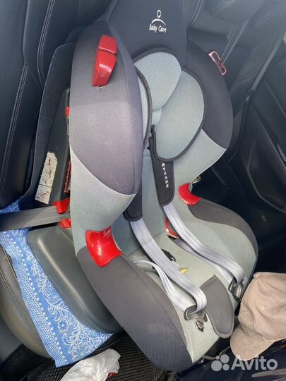 Детское автомобильное кресло