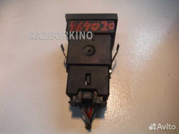 Кнопка корректора фар