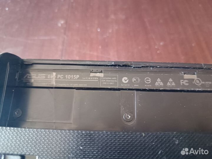 Нетбук asus eee pc 1015p