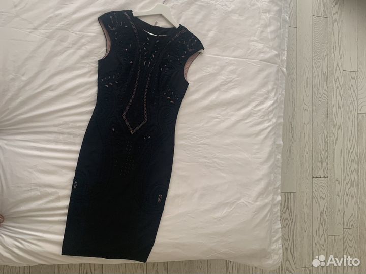 Платье karen millen EU 40