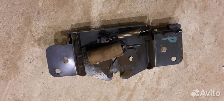 Замок капота Hyundai Tucson/2017