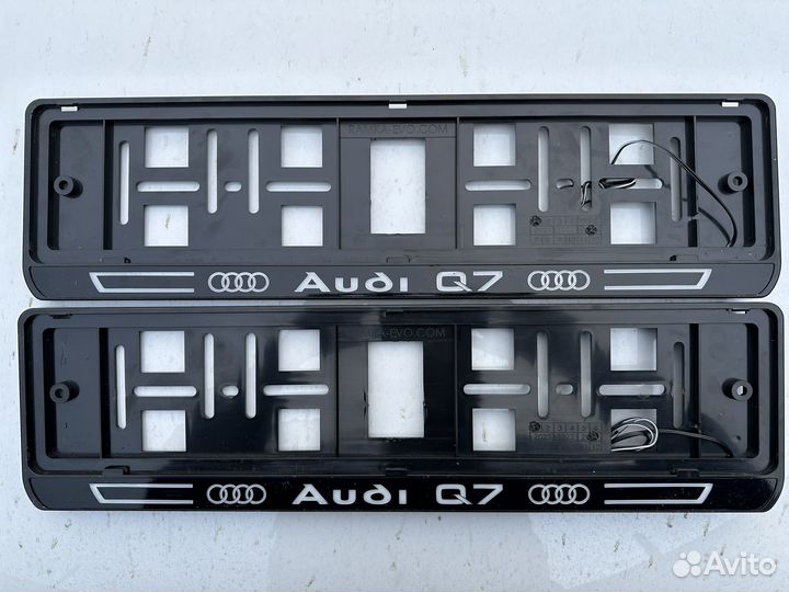 LED рамки на Audi Q7