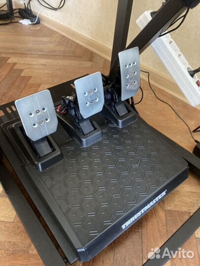 Руль thrustmaster t248