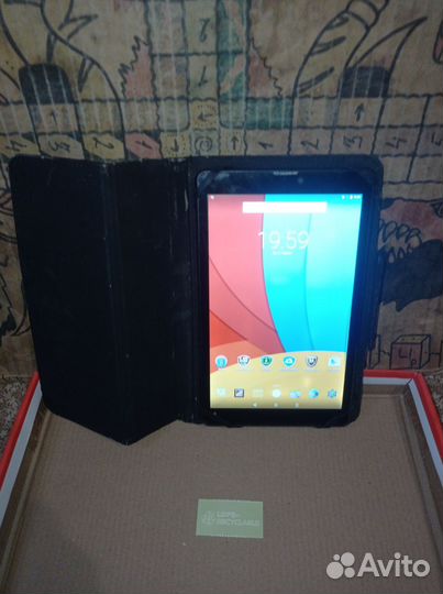 Планшет prestigio