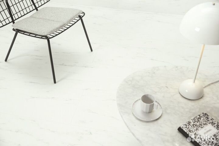 Пвх-плитка Quick-Step Alpha Vinyl Мрамор белый