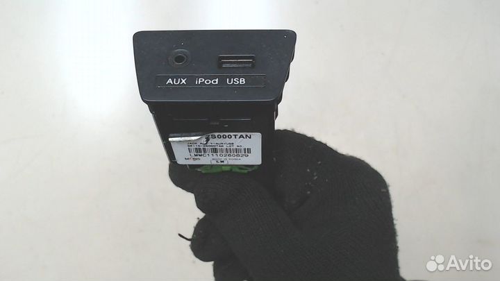 Разъем AUX/USB Hyundai ix 35, 2012