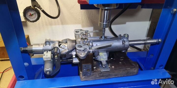 Рулевая колонка Toyota Land Cruiser 200 Prado 150