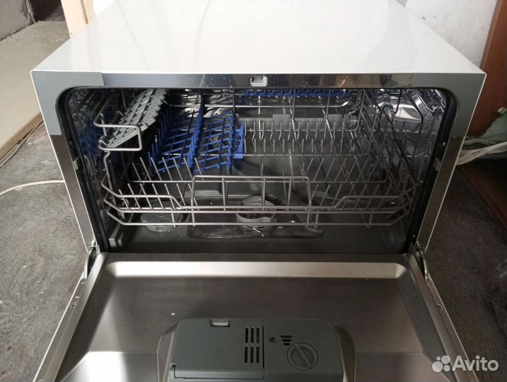 Посудомоечная машина Dexp