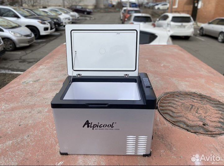 Автохолодильник 30л