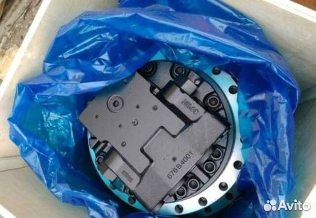 Редуктор хода с мотором JCb 130